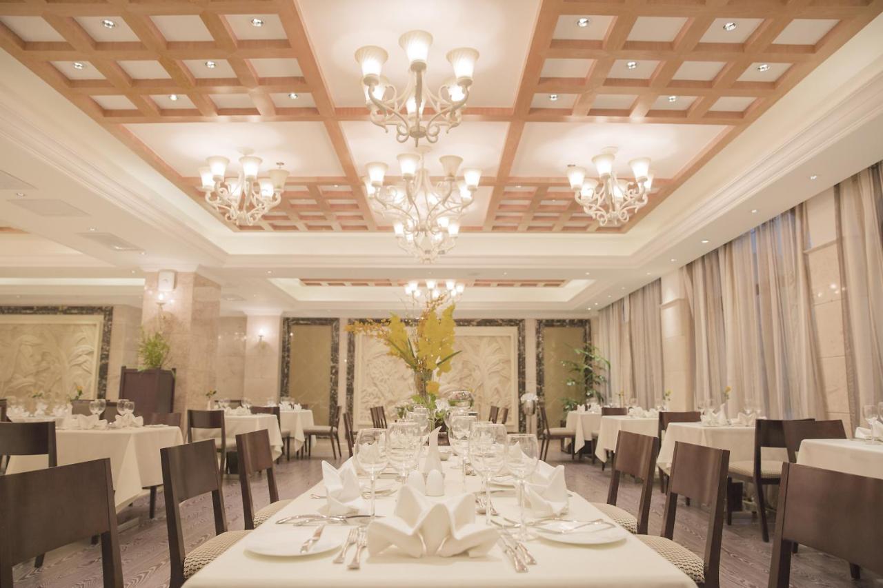 ホテル Golden Tulip アジス・アベバ エクステリア 写真