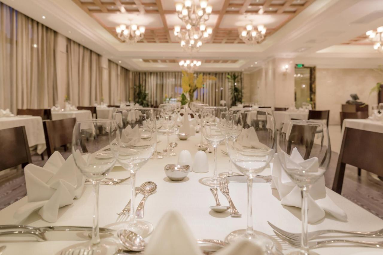ホテル Golden Tulip アジス・アベバ エクステリア 写真