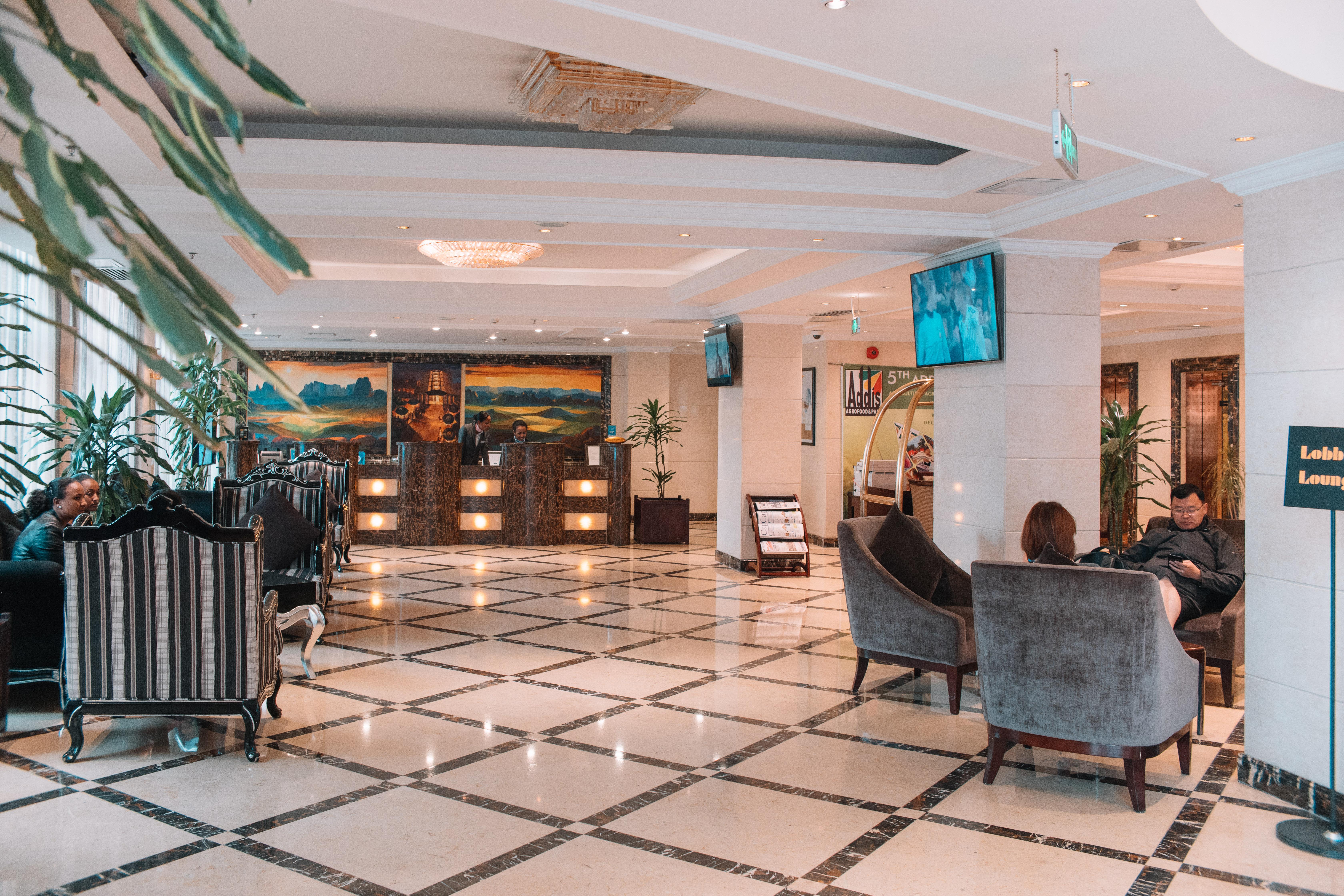 ホテル Golden Tulip アジス・アベバ エクステリア 写真