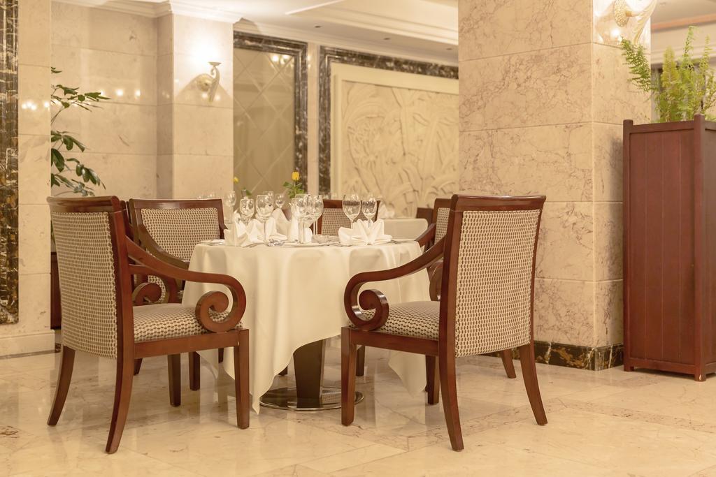 ホテル Golden Tulip アジス・アベバ エクステリア 写真
